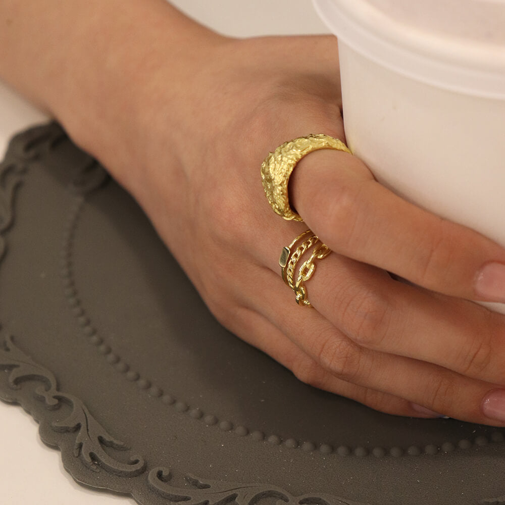 Abbey Gold Double Band Chain Ring