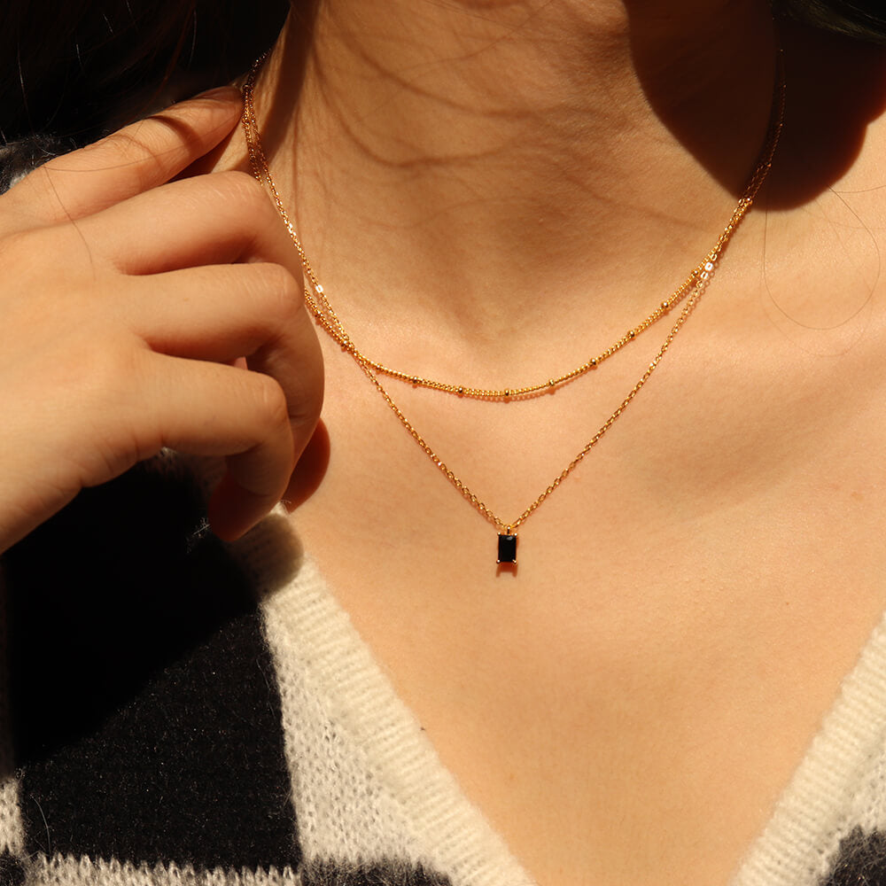 Black-stone Necklace Set (Article no: 1041) – Shiny Desires