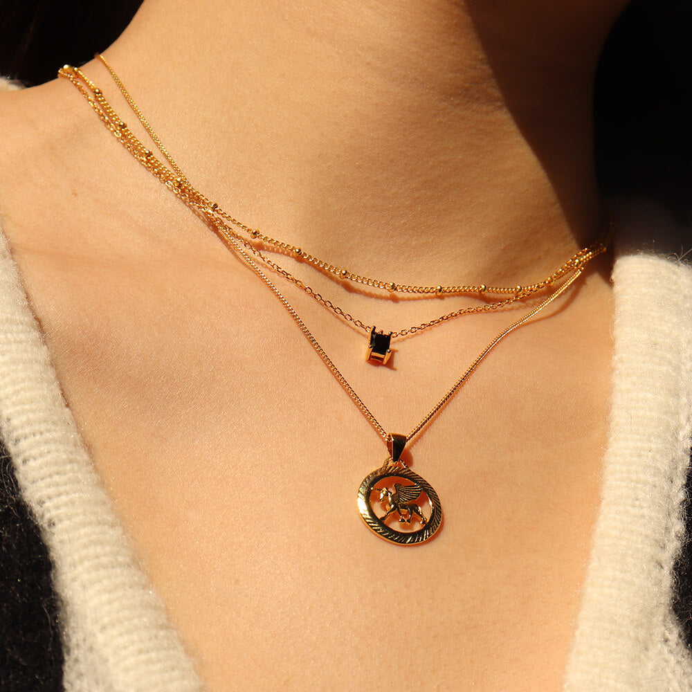 Anti Tarnish Two Side Flip Black Stone Pendant Necklace. – StyleBuzz