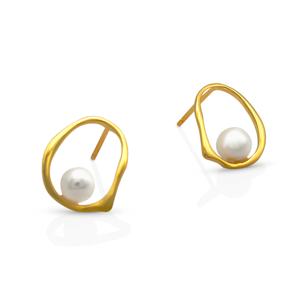 Pearla Gold Stud Earring